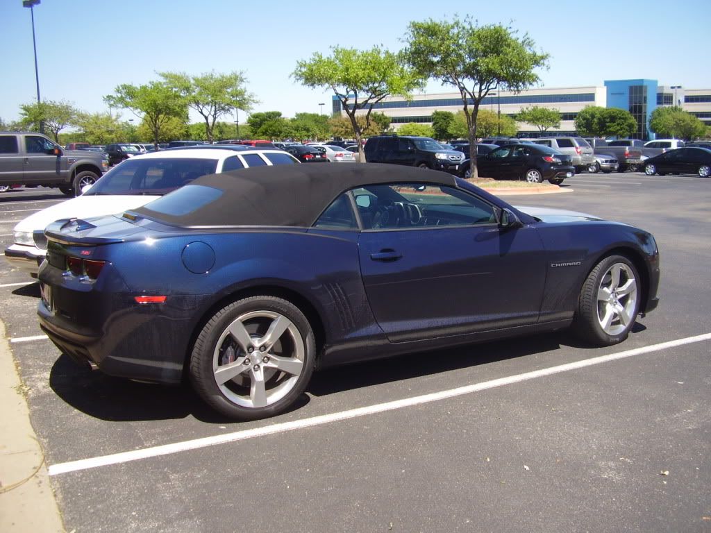 Brand New Camaro SS Convertible Pics NewCamaro003