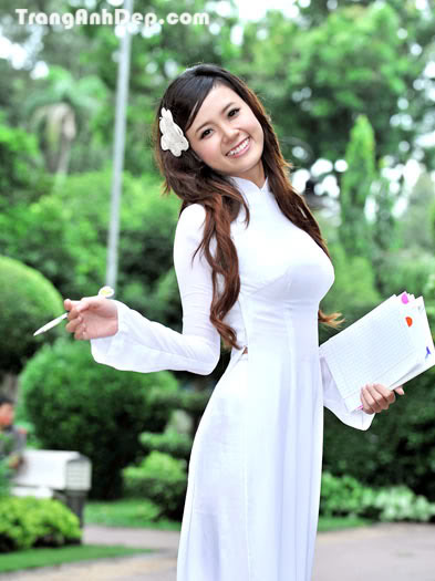 NÉT ĐẸP TRUYỀN THỐNG CON GÁI VIỆT NAM P60-hot-girl-midu-ao-dai-trang03