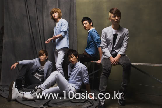 SHINee [Perfil] 1d16e3d3124380a6_06