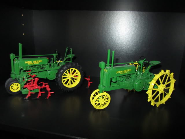 Les JOHN DEERE ...et autres miniatures de l'oncle Tom ! 2