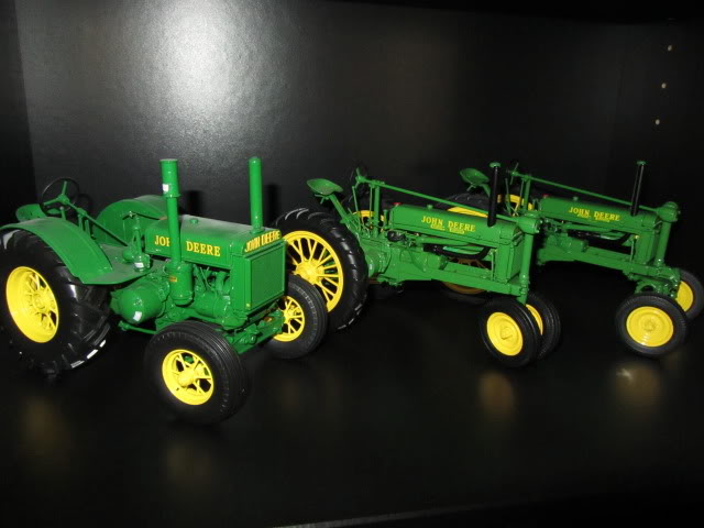 Les JOHN DEERE ...et autres miniatures de l'oncle Tom ! 3