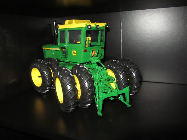 Les JOHN DEERE ...et autres miniatures de l'oncle Tom ! 39