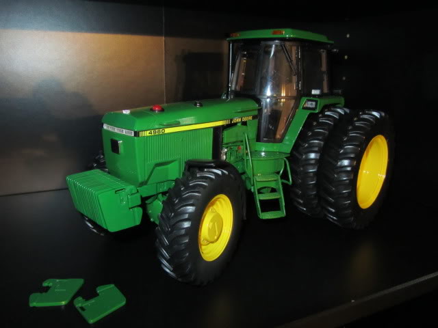 Les JOHN DEERE ...et autres miniatures de l'oncle Tom ! - Page 2 89