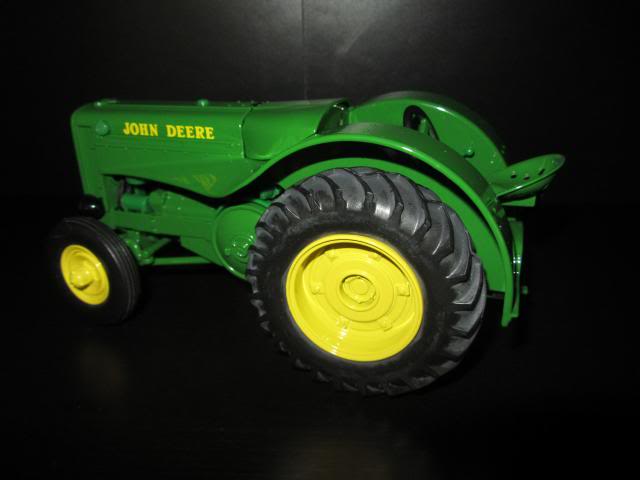 Les JOHN DEERE ...et autres miniatures de l'oncle Tom ! - Page 7 IMG_4321_zps416fff24