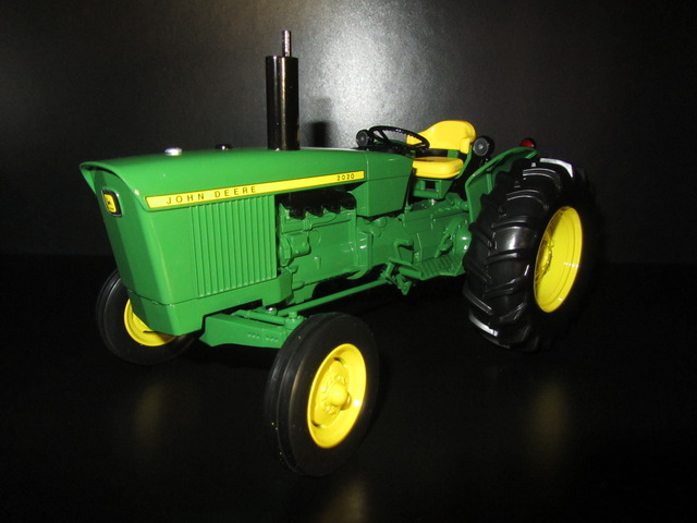 Les JOHN DEERE ...et autres miniatures de l'oncle Tom ! - Page 7 IMG_7327_zpsbzmzgvn6