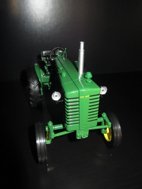 Les JOHN DEERE ...et autres miniatures de l'oncle Tom ! - Page 7 IMG_7331_zpsly4yrwry