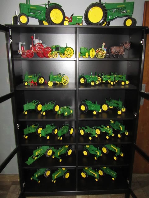 Les JOHN DEERE ...et autres miniatures de l'oncle Tom ! Arm1