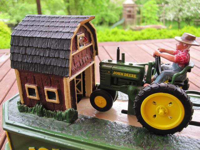 Les JOHN DEERE ...et autres miniatures de l'oncle Tom ! - Page 6 IMG_0109_zpsc23054b6