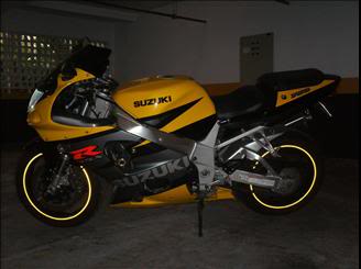 NOVO MEMBRO SE APRESENTANDO !! POSTANDO FOTO 2010_201009_20100906_SUZUKIGSX_R_750_W_SRAD1183022010090621390030