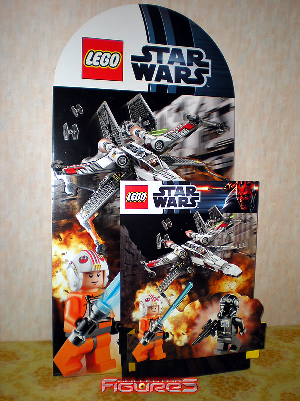 Vos PLV (Publicité sur Lieu de Vente) Toys, Films, Jeux, etc - Page 5 SW-LEGO-PLV12