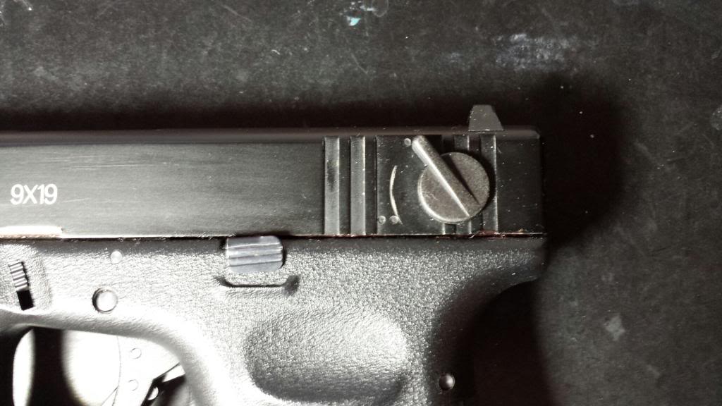 Palanca selectora Glock 18C de KJW 2014-02-02142305_zps2d557849