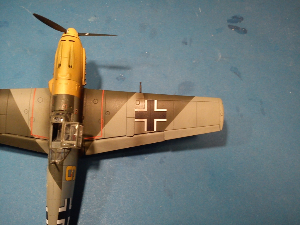 Airfix 1/72 Messerschmitt 109E x2 DSC00213_zpscf6b22c8