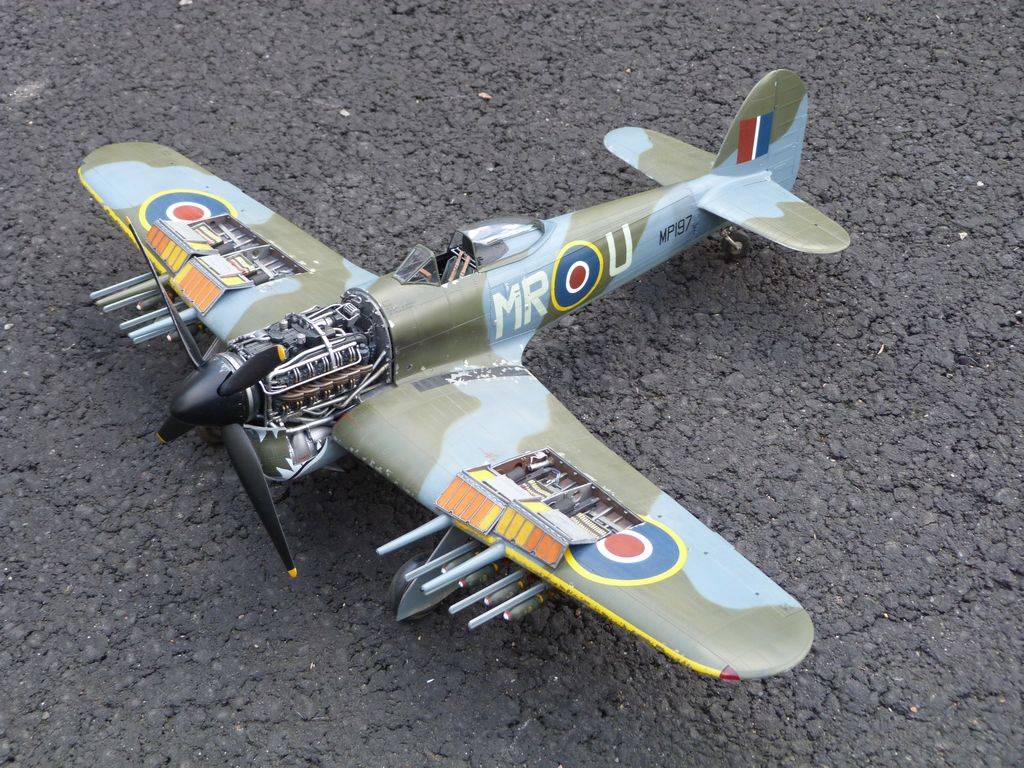 Hawker Typhoon Ib 1/24 P1040629_zpsx3ic3pfy