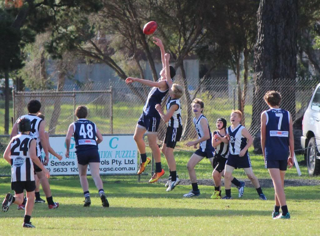 ROUND 5 V GLENGARRY U142_zps4758deb4