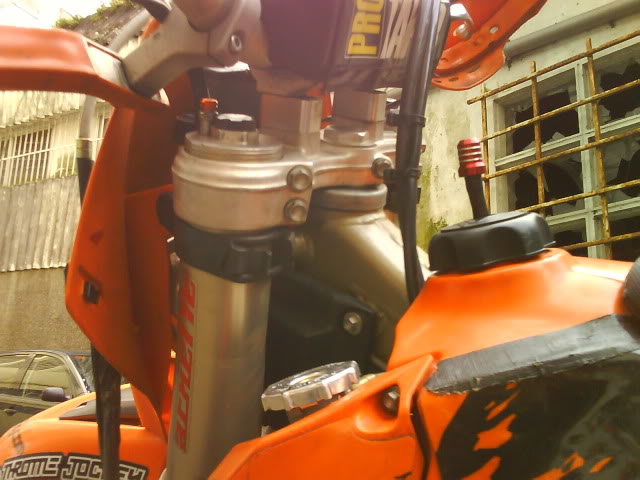 KTM exc 250 modelo 05. 2000 €. DSC01987