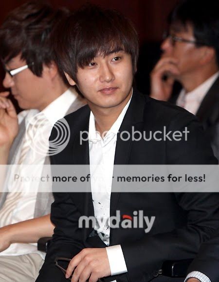 Heo Young Saeng Gallery - Page 2 Wedding3m