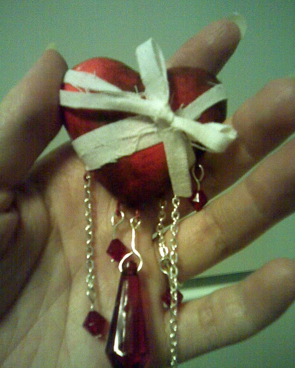 Emilie Autumn inspired necklace (making of) Easyd4