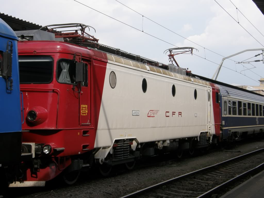 Locomotive clasa 41  (Vol. II) 41-0122-6_GL