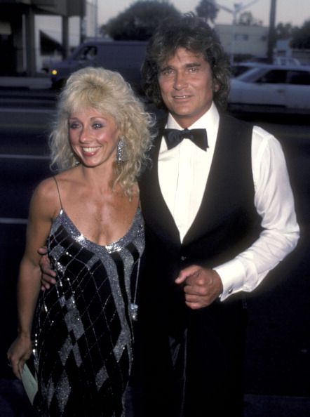 Acompanhe Michael Landon em suas Festas de Gala!!! 139568894-1