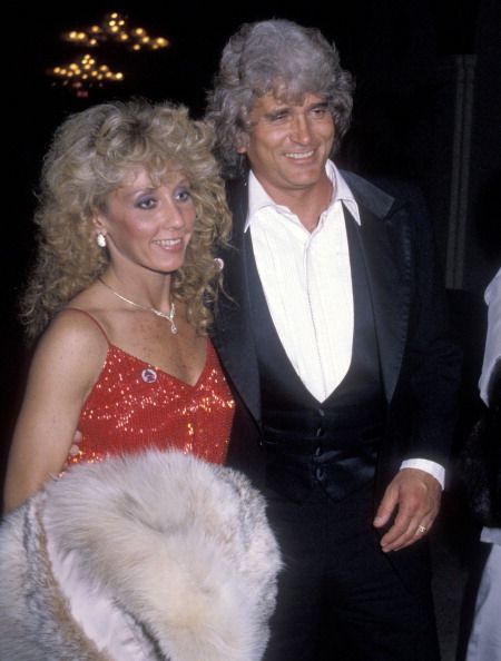 Acompanhe Michael Landon em suas Festas de Gala!!! 25thAnnualGrammyAwardsonFebruary231983attheShrineAuditoriuminLosAngeles4