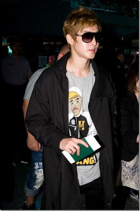 [HJL] Llegada al Changi Airport - Singapur (4)    295893_272485806110996_231614143531496_1187403_7617576_n