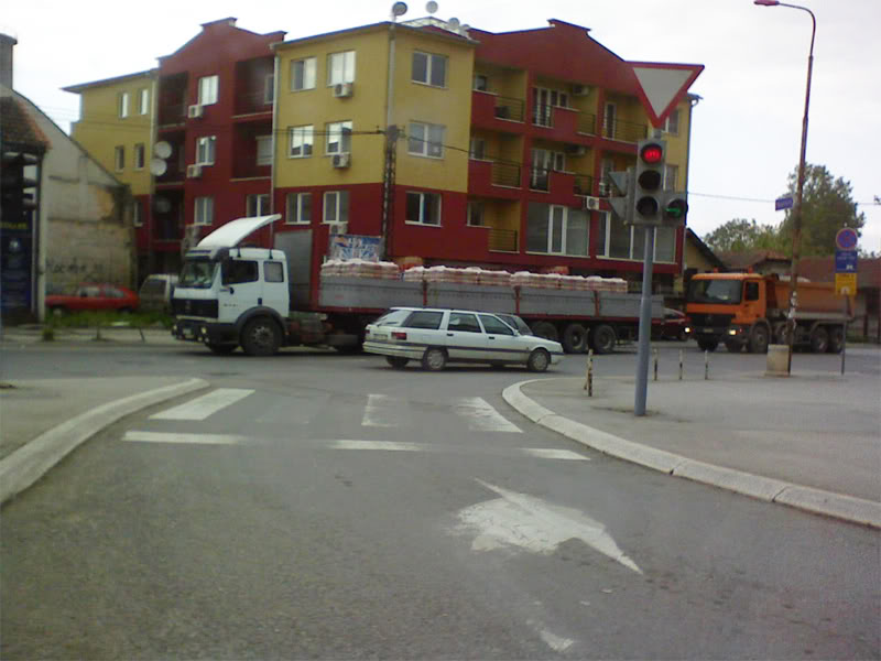 Photo of Mercedes-Benz Slika56