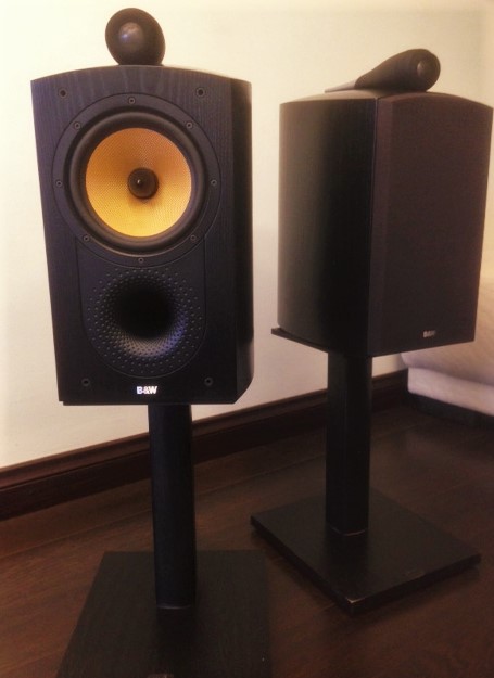 B&W Bowers & Wilkins Nautilus 805 Loudspeakers & MITerminator 2 speaker cables BW%20805%20A