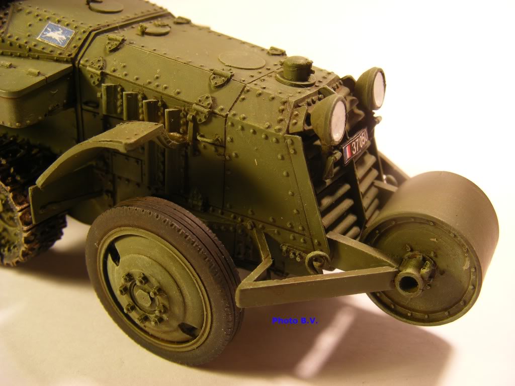 AMC P16 Mle 29. DES Kit, 1/35, ref 35126. Kit résine. DSCF9375