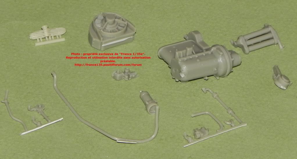 AMC P16 Mle 29. DES Kit, 1/35, ref 35126. Kit résine. P16DES1-35Ref35126-22