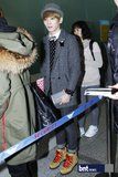 SHINee@airport flying to Paris Th_20120207_shinee_key