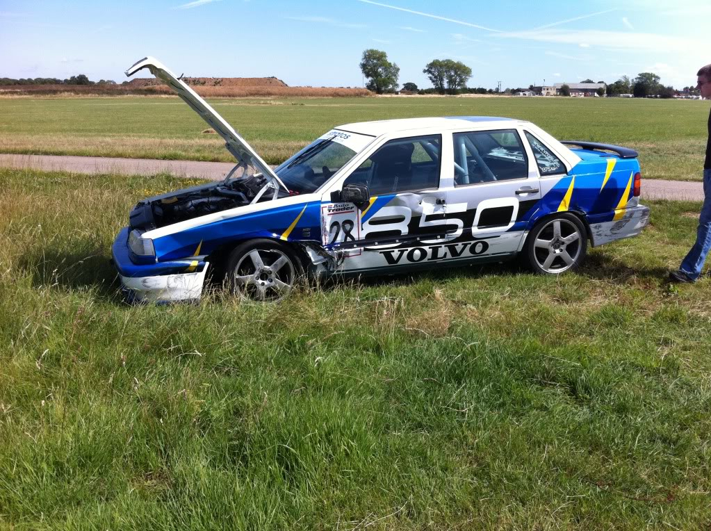 The track car rebuild  Damage