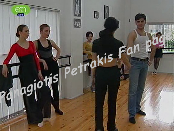 Φωτογραφίες Παναγιώτης Πετράκης (Λουκάς) - Σελίδα 4 Vlcsnap-2011-11-04-09h04m04s159