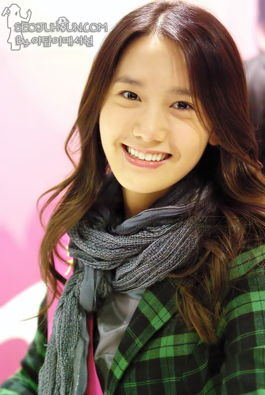 snsd:::::::::::::YOONA SG102412-1