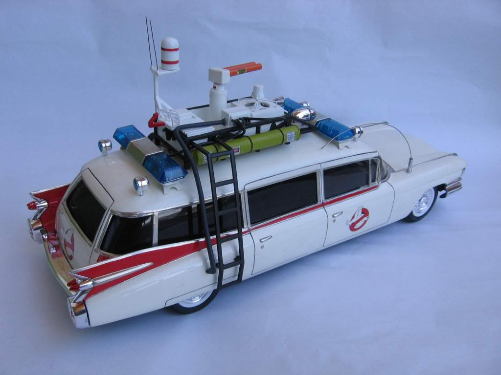 Ghostbusters - Ecto1 Ecto-1-03_zpsa1110408