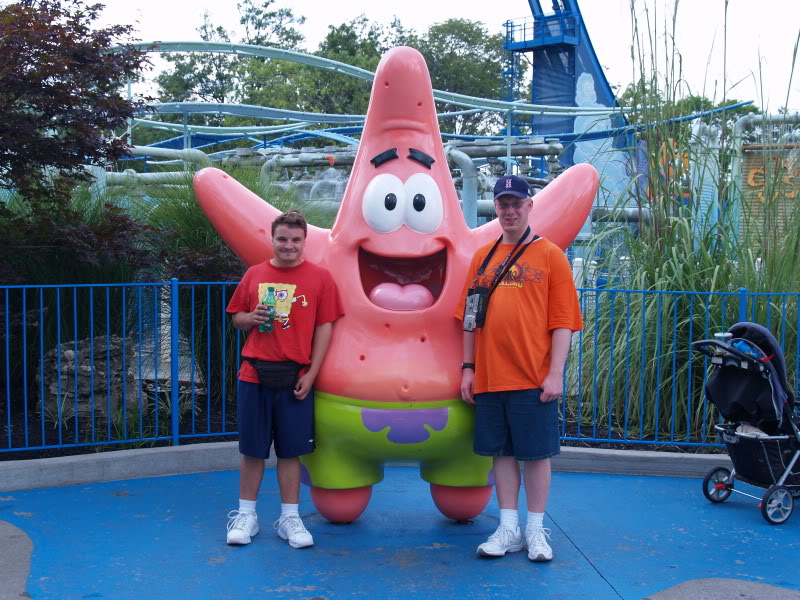 My Cedar Point/Kings Island Vacation - 8/15-17, 2009 Patrickstatue