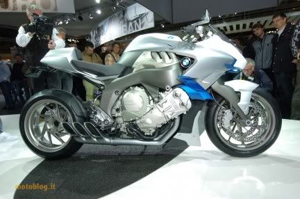 Straight6 BMW new motor for lt 0bmw_concept_6_eicma_01