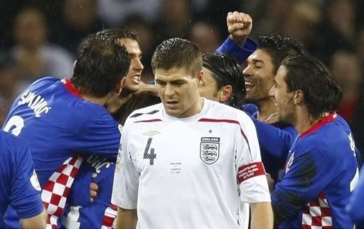 Crocia vence a Austria por 1-0 Inglaterra_croacia_out_desportugal