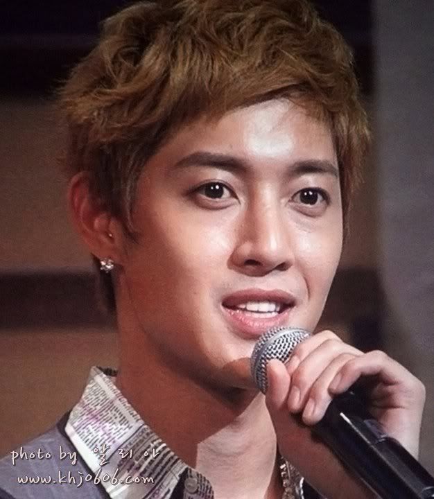 [HJL] Playful Kiss Fanmeeting Event in Japan [02.08.11] (4) 284863_263398253686418_231614143531496_1145808_2167863_n