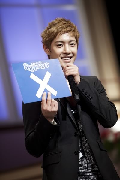 [news] Kim Hyun Joong atrae a 10.000 fans en Japón 6sd-1