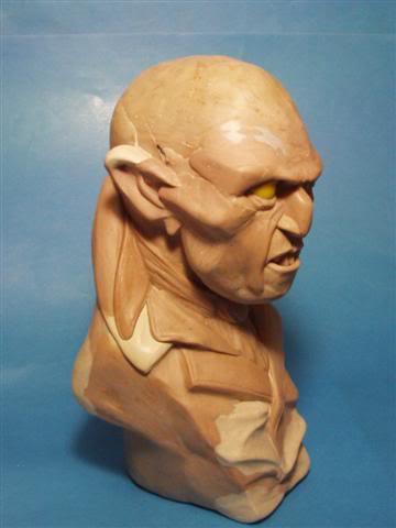 Busto Nosferatu modelado en epoxi Nosferatu3