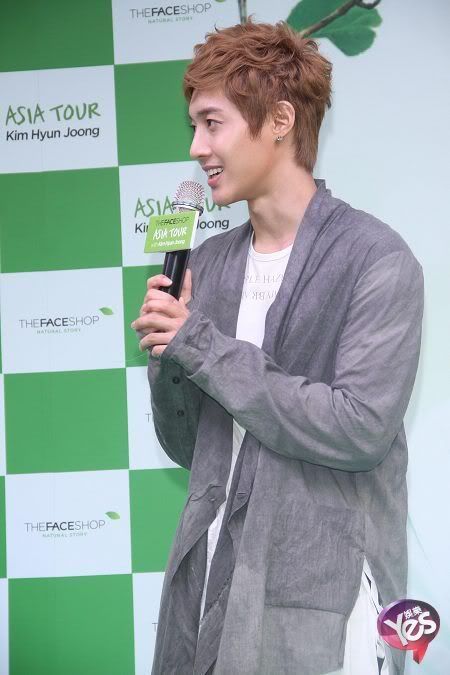 [HJL] TFS Store & FanSigning en XiMenDing - Taiwan [16.08.11] (3)  297965_267512759941634_231614143531496_1165884_782799_n