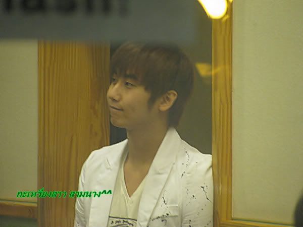 [YS] KBS Kiss the radio [27.05.11] E4f1832462205468359bf77