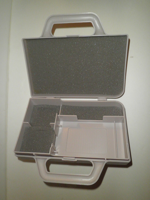 [VENTE] Game Boy storage case en boite MINT P4040434_zps8261d378