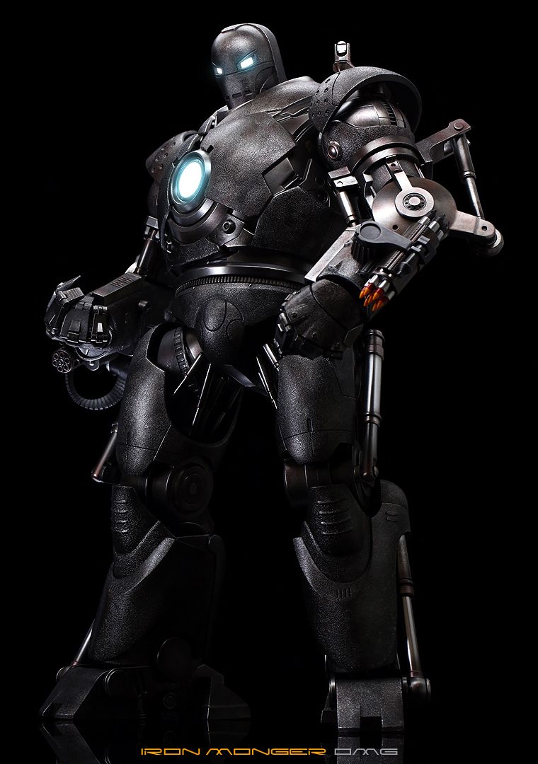 [Hot Toys] Iron Man: Iron Monger 1/6th scale - Limited Edition Collectible Figurine - Página 9 IronMongerHD3_zps2e583e71