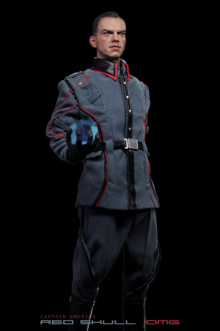 [Hot Toys] Red Skull - Captain America: The First Avenger 1/6 scale - Página 9 A8423a2d