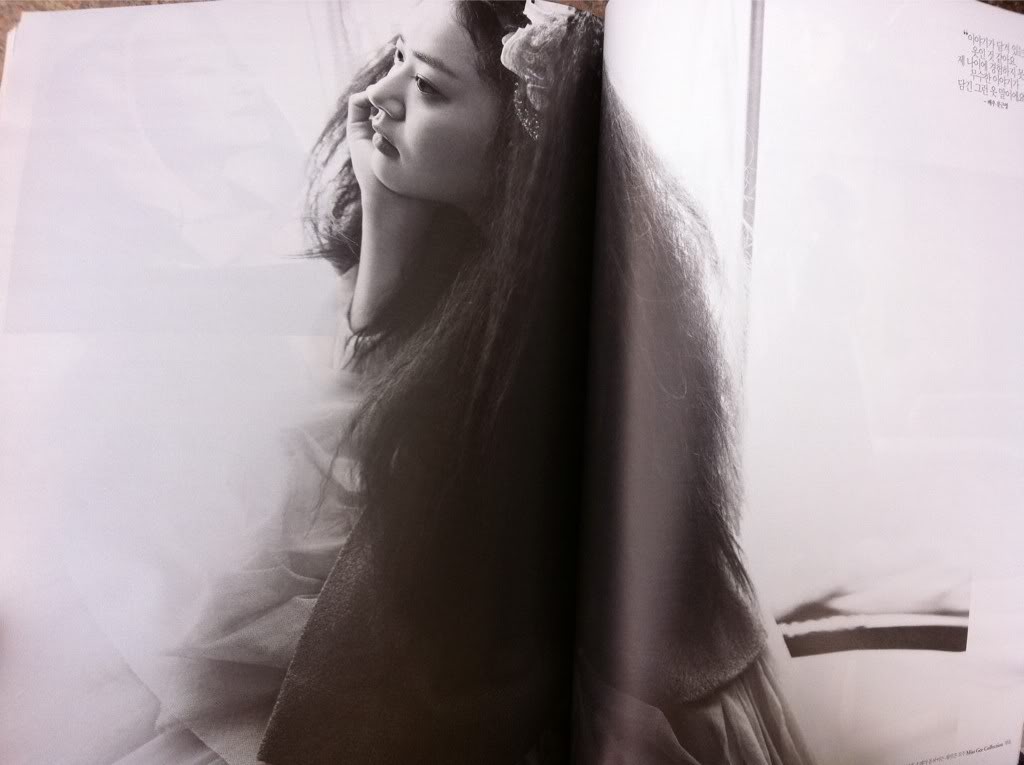 Moon Geun Young trên tạp chí W tháng 3  Dmvmt