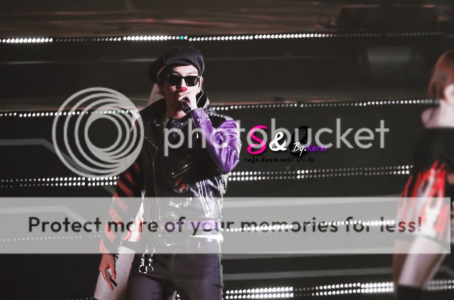 [14.07]PHOTOS CONCERT du 8 Juillet de  GD & TOP (BigBang) D2877e67