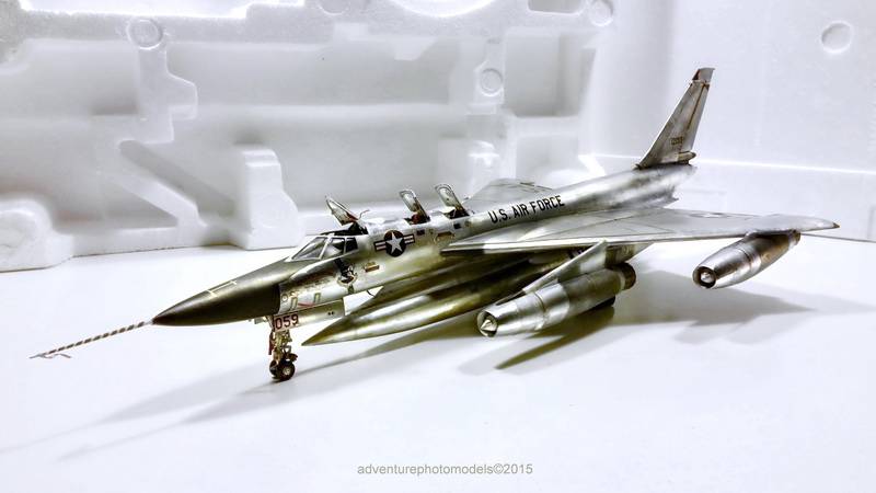 MWP Project  "Hustler" : Convair B-58 Monogram kit 1/48 scale model : Nuclear bomber of the "Cold War" 20150611_203238