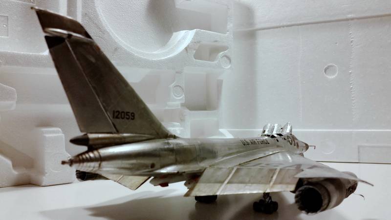 MWP Project  "Hustler" : Convair B-58 Monogram kit 1/48 scale model : Nuclear bomber of the "Cold War" 20150611_203902