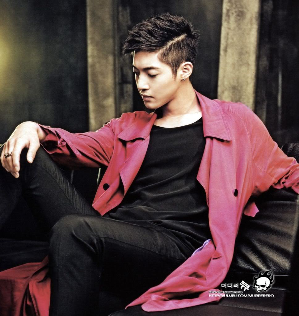 [scans] Hyun Joong – ‘Break Down’ Limited Edition Photobook (3) 1a1f1c09bbe9b66d4afb51c-1